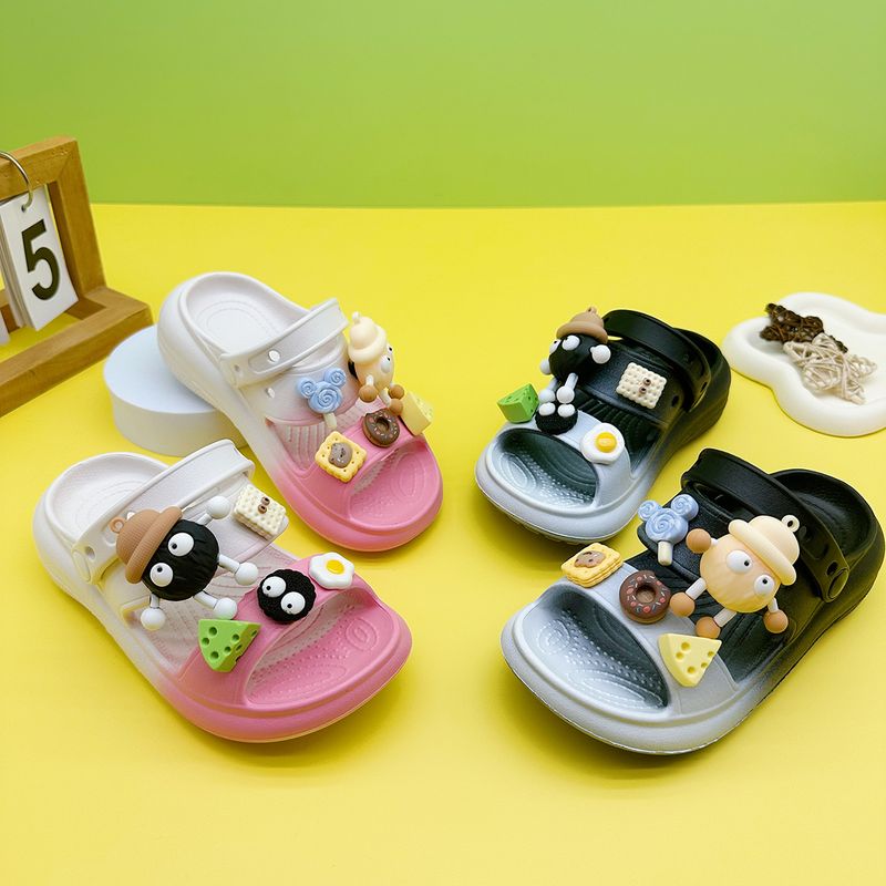 Modische Eltern-Kind-Hausschuhe mit Cartoon-Motiv, kleine Kohlekugel, neue vielseitige flache Sandalen für Jungen und Mädchen, rutschfeste Sandalen mit weicher Sohle_voghion.com