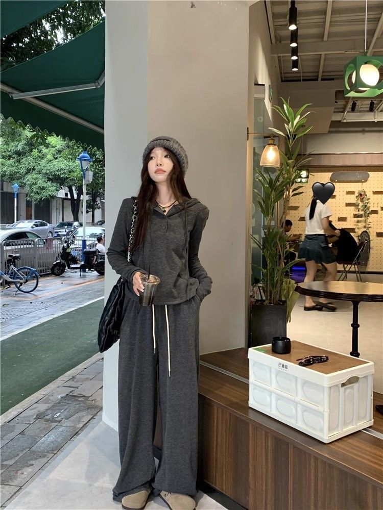 001 Casual Sports Suit For Women, Autumn New Loose Lazy Style, Youthful Fashionable Top And Wide-Leg Pants Two-Piece Set_voghion.com