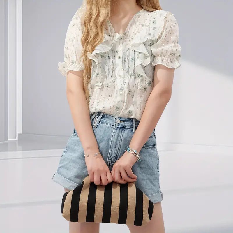 Borsa da spiaggia da donna Hundred Commuter Striped Clouds, pochette intrecciata_voghion.com