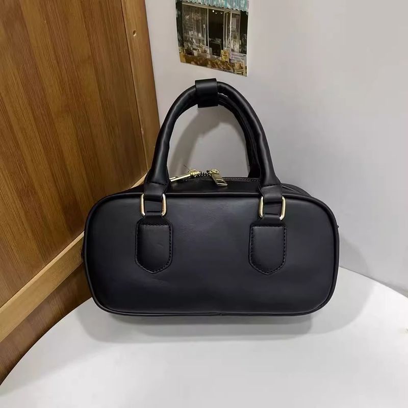 Small Handheld Bowling Bag for Women 2024 New Trendy Retro Small Square Bag Versatile One Shoulder Crossbody Bag_voghion.com