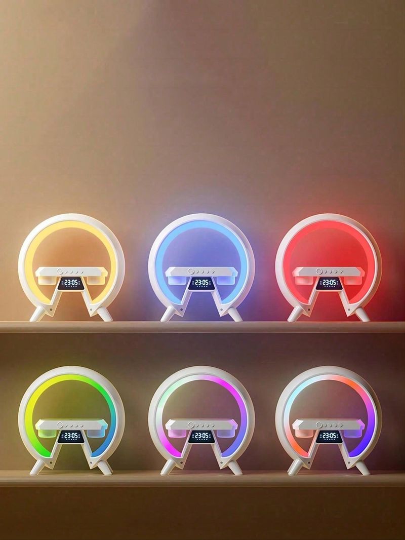 3D Multifunctionele Nachtlampjes Wekker Muziekluidspreker Draadloze Oplader Nachtkastje Lampen_voghion.com