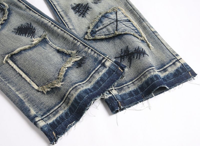 Jeans da uomo in denim svasato, slim fit, blu lavato, a vita media - Moda di strada con dettagli ricamati e comfort elastico_voghion.com