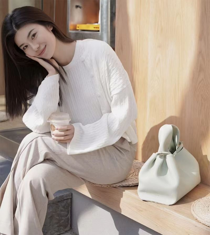 Grand sac latéral à bandoulière pour femmes, fourre-tout tendance de styliste, Simple, couleur unie, grande capacité, nouvelle collection hiver 2022_voghion.com