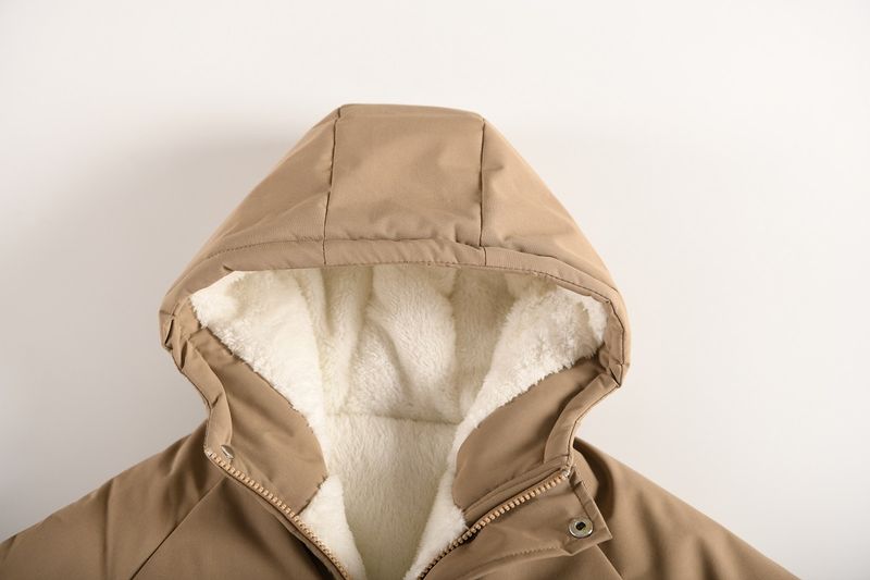 Winterjacke mit Fleecefutter für Jungen – Dicker, isolierter Mantel mit abnehmbarer Kapuze (Schwarz/Khaki)_voghion.com