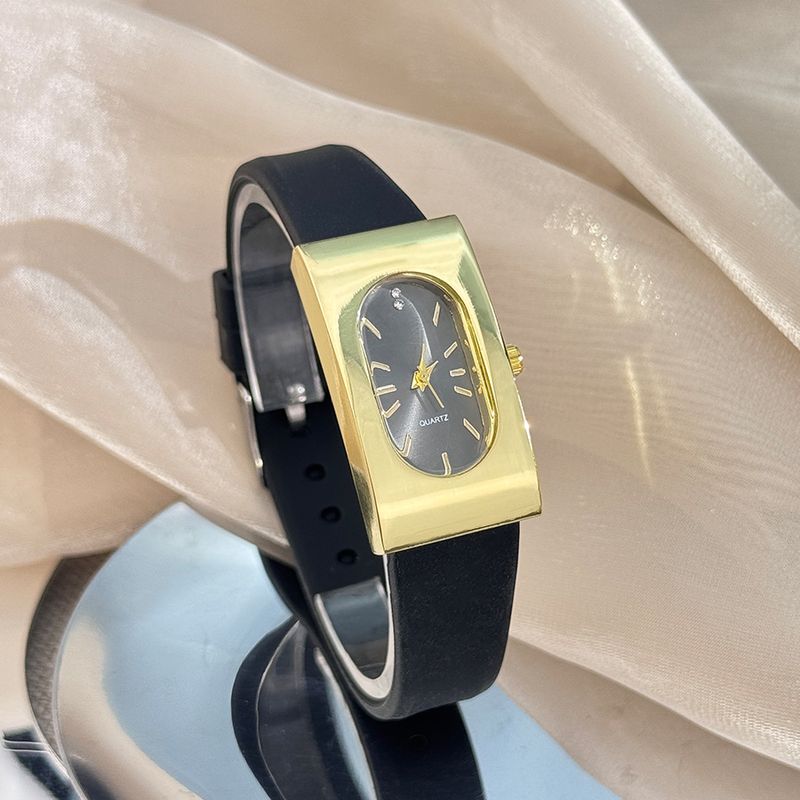 Women's Niche Rectangle Round Watch Colored Silicone Belt Temperament Premium Quartz Watch Work Daily Birthday Anniversary Valentine's Day Gift_voghion.com