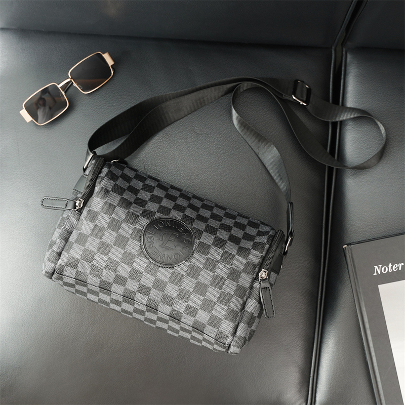 Piccola borsa quadrata da uomo alla moda per celebrità di Internet, borsa a tracolla da uomo nuova versatile e alla moda, borsa a tracolla da uomo per pendolari, borsa a tracolla_voghion.com