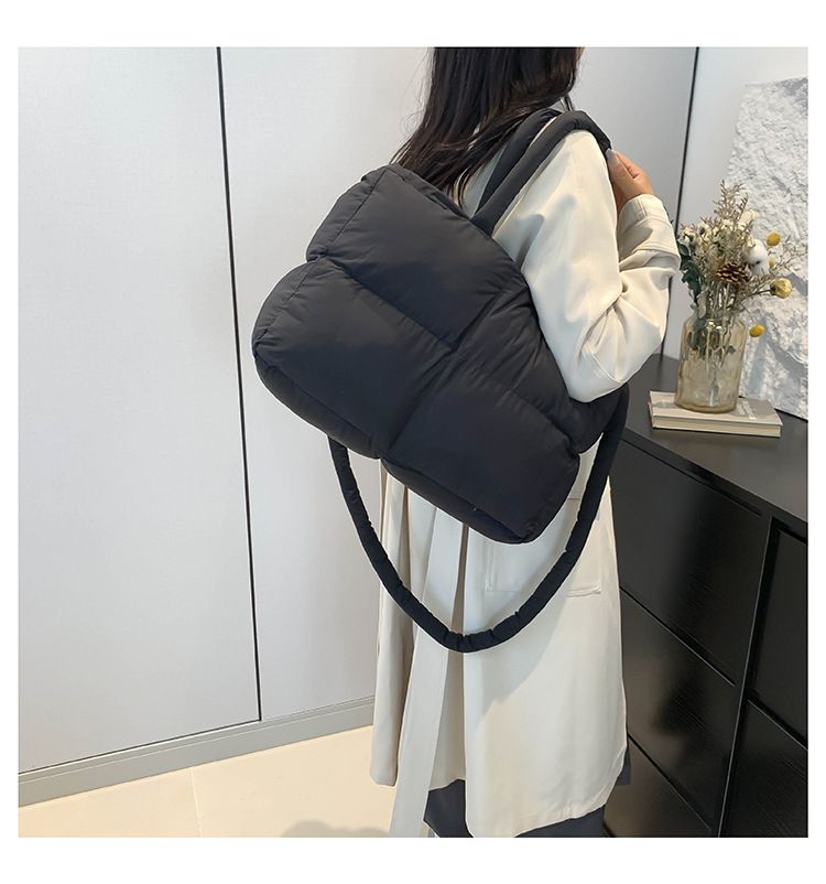 Cotton Bag Down Bag Female Large Capacity Leisure Tote Bag Ladies Commuter Shoulder Bag_voghion.com