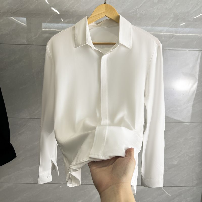 Men's Stylish Hidden Button Black Shirt - Slim Fit Lightweight Long Sleeve Casual Shirt With Smooth Drape Fabric_voghion.com