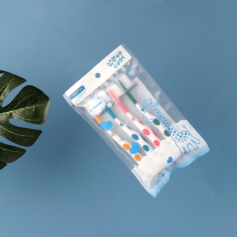 Spazzolino morbido con cervo cartone animato per bambini di età compresa tra 3-4, 5-6 anni, da utilizzare con custodia protettiva, panno per la casa per bambini con capelli fini e carini_voghion.com