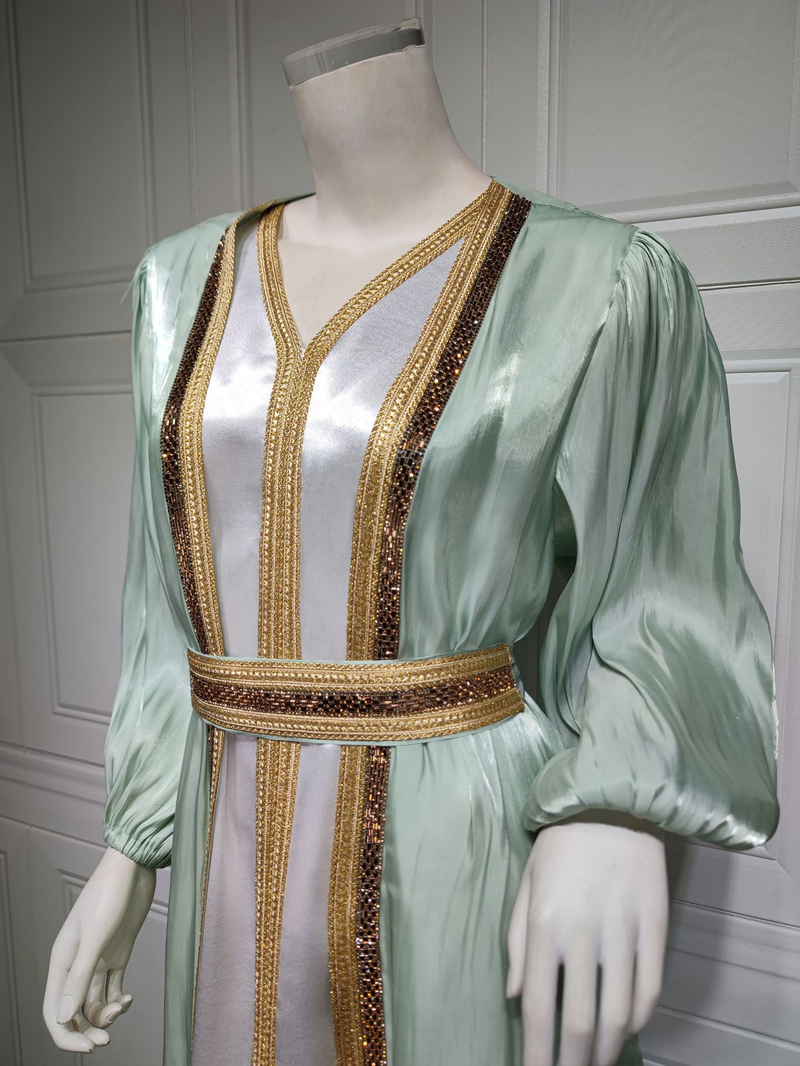 Abbigliamento Donna Moda Donna Abito in raso scintillante_voghion.com