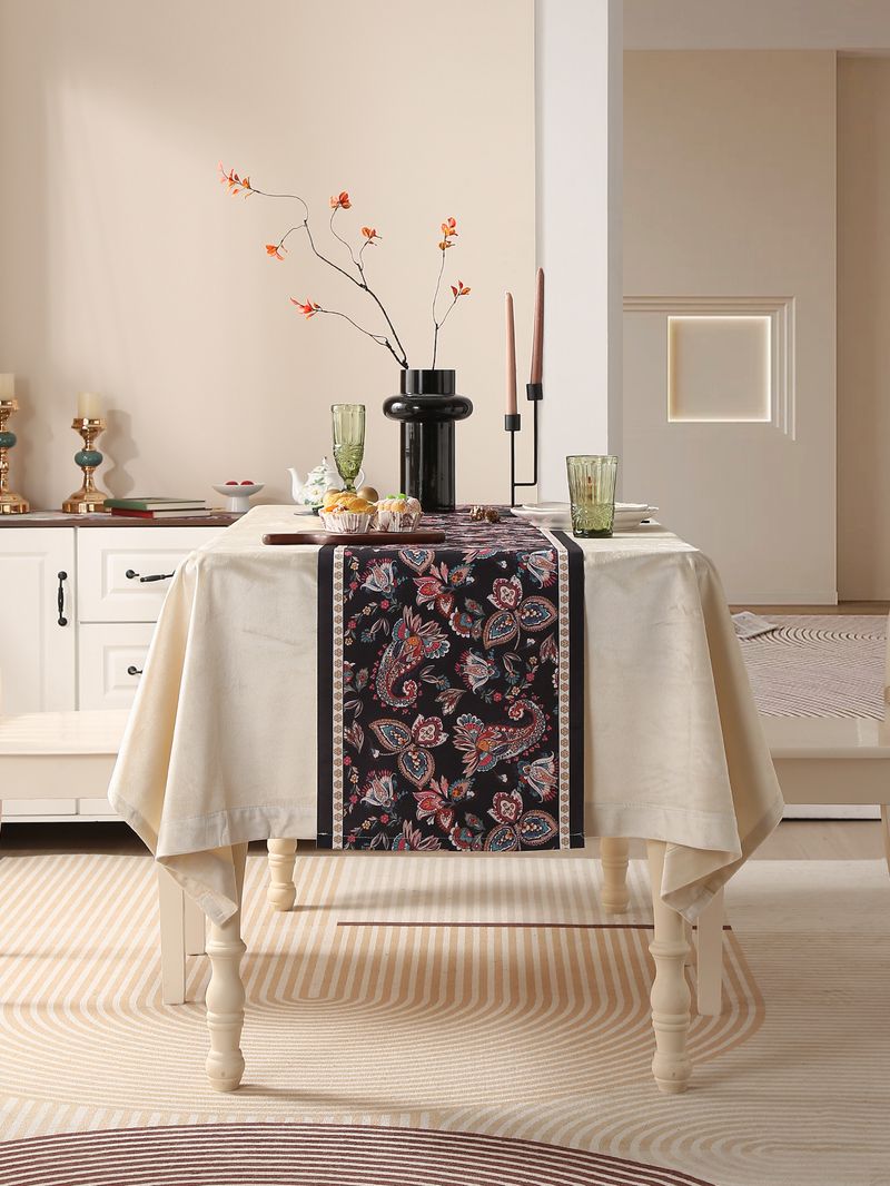 Masa Örtüsü - Su Geçirmez ve Yağ Geçirmez Kumaşlı Siyah Çiçek Desenli (Modern Minimalist Polyester Yıkanabilir Yemek/Parti Dekorasyonu)_voghion.com