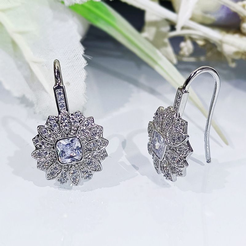Live Streaming Bestselling Zircon Cluster Jewelry Wedding Bride Necklace High-end Elegant Earrings Bracelet Three-piece_voghion.com