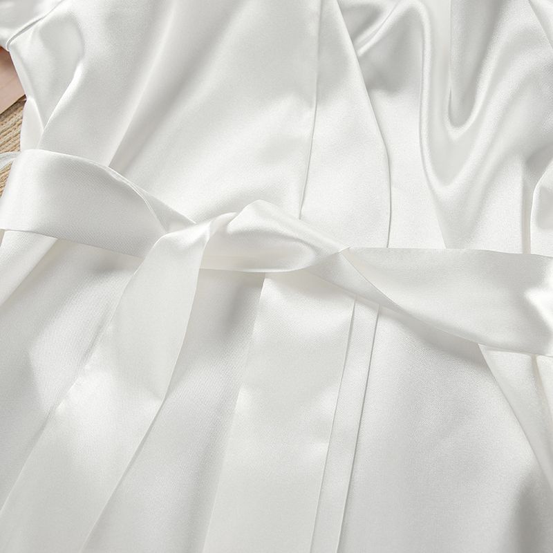 Elegante set da notte con finiture in raso e piume - Lussuosa vestaglia e camicia da notte bianche, poliestere traspirante, abbigliamento da casa e da hotel, comfort per tutte le stagioni_voghion.com