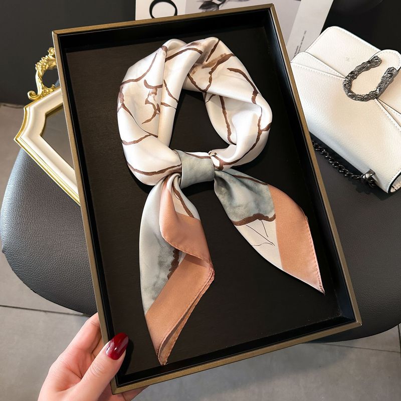 Nieuwe gestreepte simulatie zijden kleine minimalistische en modieuze professionele vierkante sjaal high-end matching_voghion.com