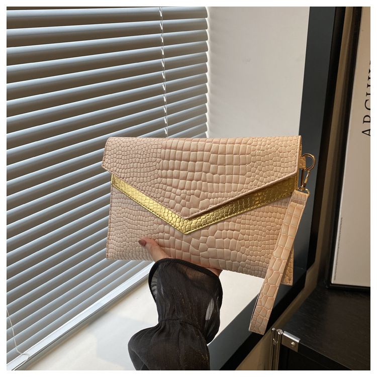 Handbag For Women Envelope Bag Crocodile Print Envelope Bag Personality Fashion Casual Temperament Color Contrast Banquet Bag_voghion.com