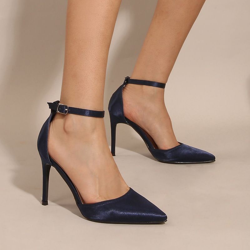 Large-size pointy stiletto heels women's new line bag with buckle fashion sandals_voghion.com