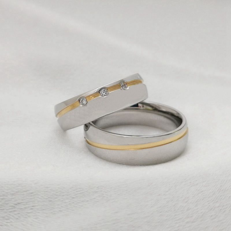 Anello di fidanzamento con micro intarsi in zirconia al titanio da donna 2025_voghion.com
