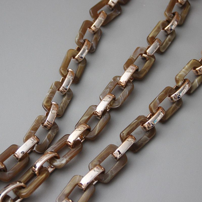 Tracolla da donna in resina colorata vintage acrilica barocca con catena spessa staccabile, realizzata a mano_voghion.com
