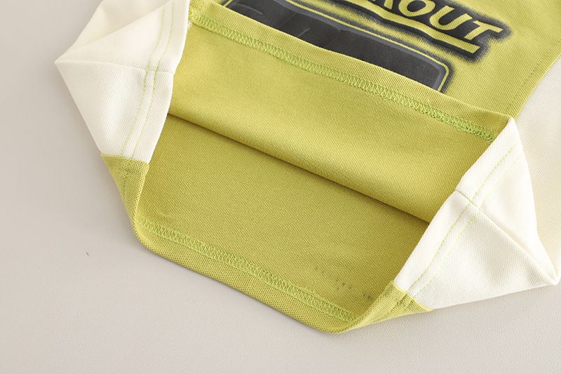 Kinderkleidung Sommeranzug Modischer Buchstabenknopf Farblich passender Kurzarm-Zweiteiler für Jungen und Babys_voghion.com