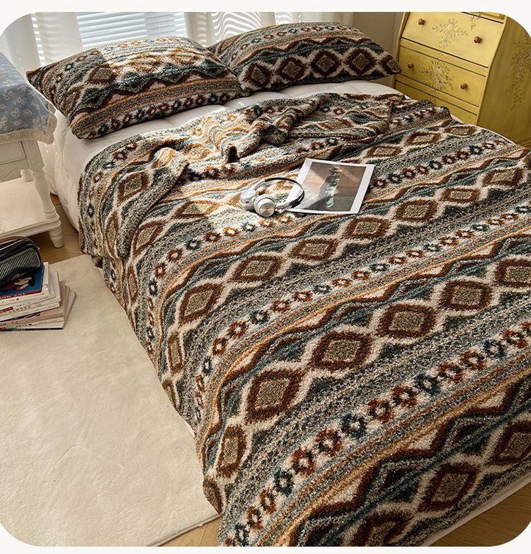 2025 High-End A-Class Half-Fleece Bohemian Sofa Throw Office Nap Shawl Blanket_voghion.com