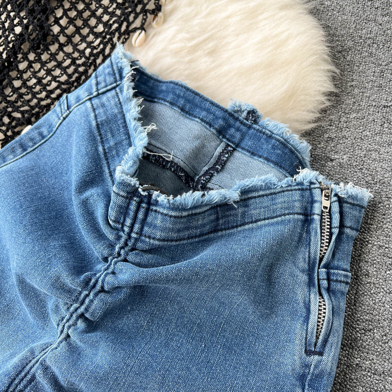 top a tubo con scollo all'americana cavo a rete irregolare + abito a due pezzi in jeans svasato a vita alta con bordo grezzo_voghion.com