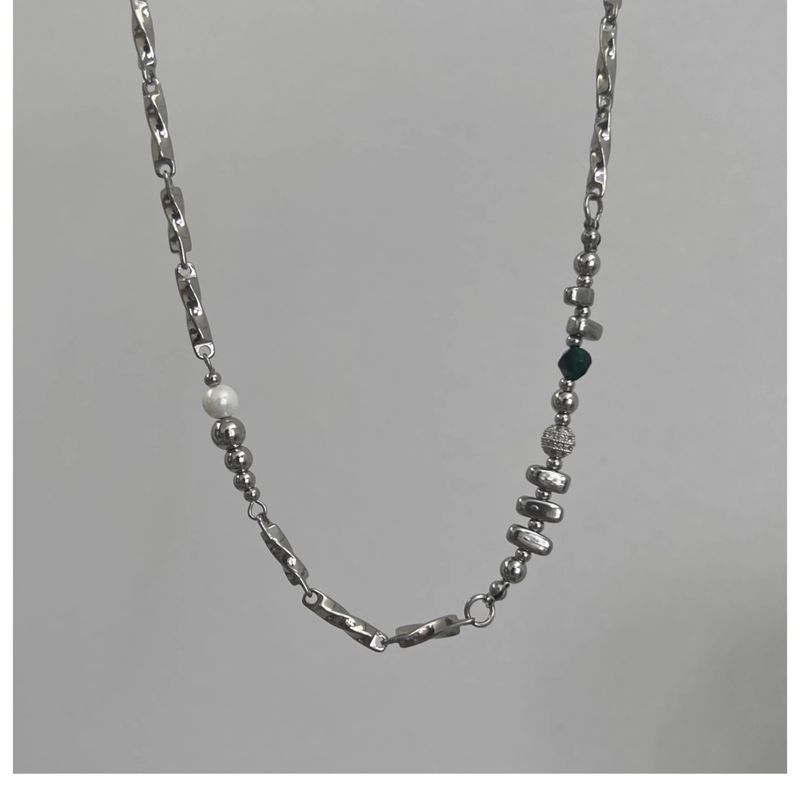 Splicing Non-Fading Titanium Steel Necklace For Men, Trendy Hip-Hop Niche High-End Design Sense Collarbone Chain, Men's_voghion.com