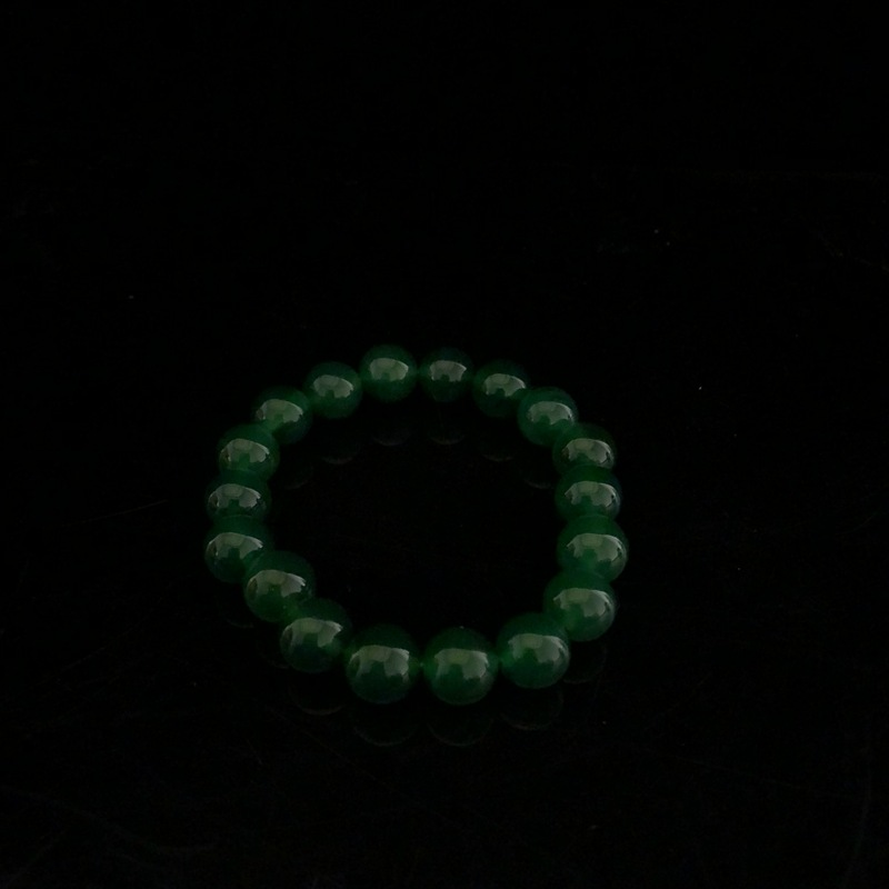 green agate beaded necklace elastic bracelet made of old gold design sweater chain with versatile temperament_voghion.com
