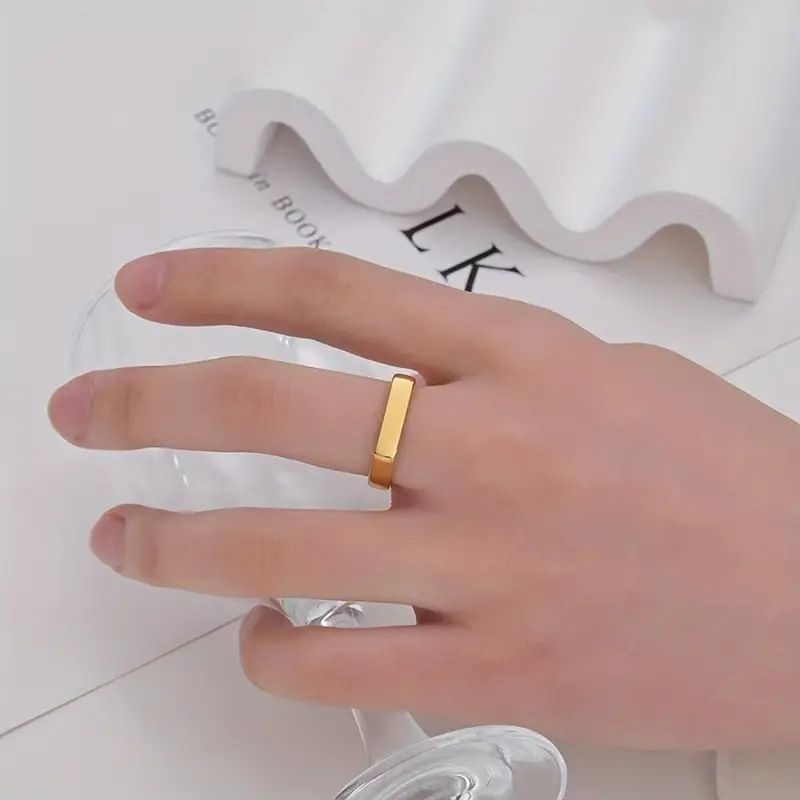 Titanium Wind Plate Engraving Pattern Electroplated Flat Couple Stainless Steel Ring Band_voghion.com