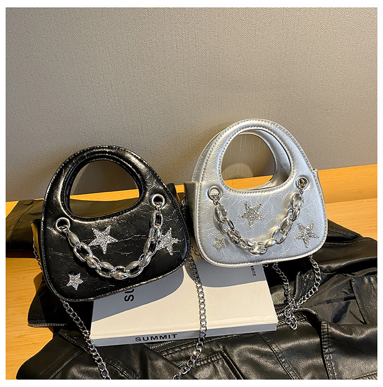 Trendy Hot Girl Light Luxury Small Bag 2023 New Star Chain Borsa a semicerchio Borsa a tracolla di fascia alta all-match di nicchia_voghion.com