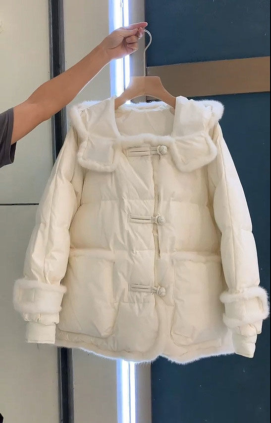 2022 Winter New Small Fragrant Wind Down Women's Short stature Design with Thickened Hooded Cotton Coat_voghion.com