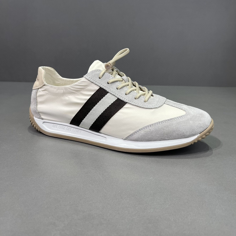 Printemps nouveau décontracté Forrest Gump couche supérieure en peau de vache léger luxe petites chaussures pour hommes blanches_voghion.com