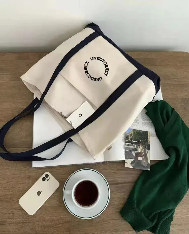 Canvas Bag Large Capacity Explosive Zipper Student Commute Daily With Stylish Tote Shoulder In City Bag Line 240823_voghion.com