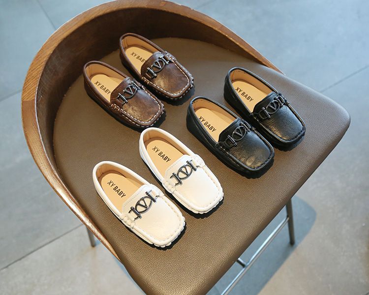 Scarpe per bambini Scarpe con le dita dei piedi per ragazzi 2024 primavera nuove scarpe piccole in pelle per bambini in stile britannico con suola morbida scarpe singole per studenti scarpe casual per bambini_voghion.com