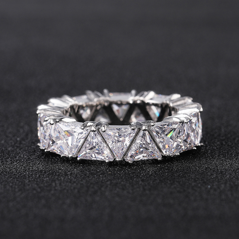 Hot-selling Jewelry, Full Circle Inlaid With Single-row Triangular Titanium Zircon Ring, Women's Gift Ring._voghion.com