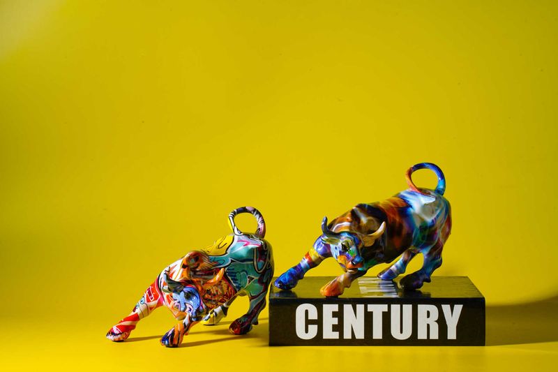 European Style Colorful Cow Ornament Water Transfer Graffiti Creative Home Living Room Handmade Entrance Decoration_voghion.com