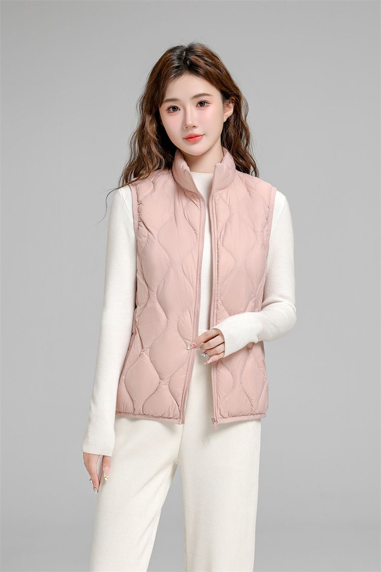 "Women's Slim-Fit Stand Collar Down Vest – Lightweight & Warm, 90% White Duck Down Filling For Autumn & Winter"_voghion.com