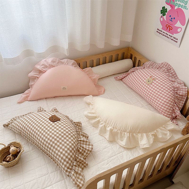 Almohada cilíndrica de cintura con respaldo de algodón lavado con volantes de corazón de estilo coreano para niña_voghion.com