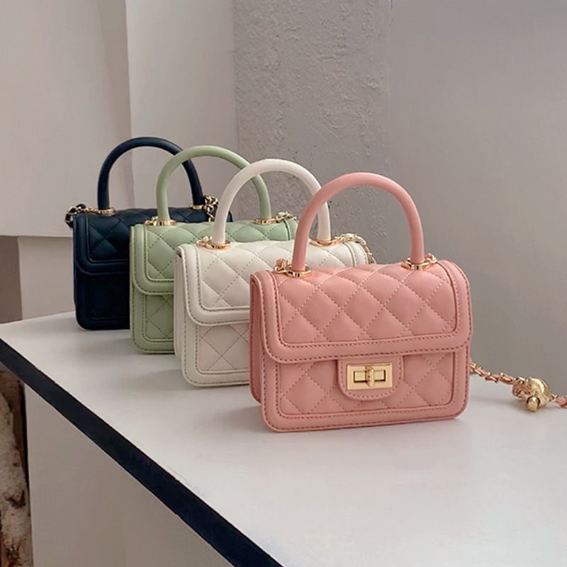 Nuova moda da donna versatile quadrata Tidal piccola profumata Wind Lingge Chain Single Shoulder Crossbody Bag_voghion.com