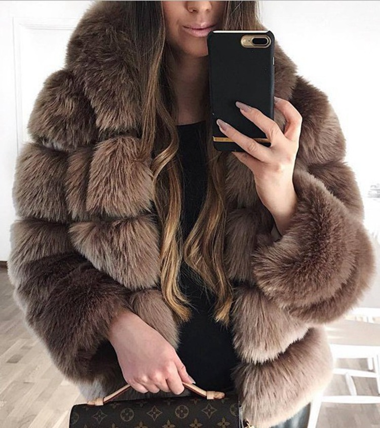 Damenmode-Imitat-Fuchspelz-Kapuzen-Damenmantel mit langen Ärmeln_voghion.com