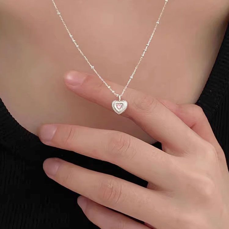 S Reines Silber Vertikales Muster Eingelegter Diamant Kleine Herz Halskette Für Frauen Ins Nischen Design Persönlichkeit Süß Cool_voghion.com