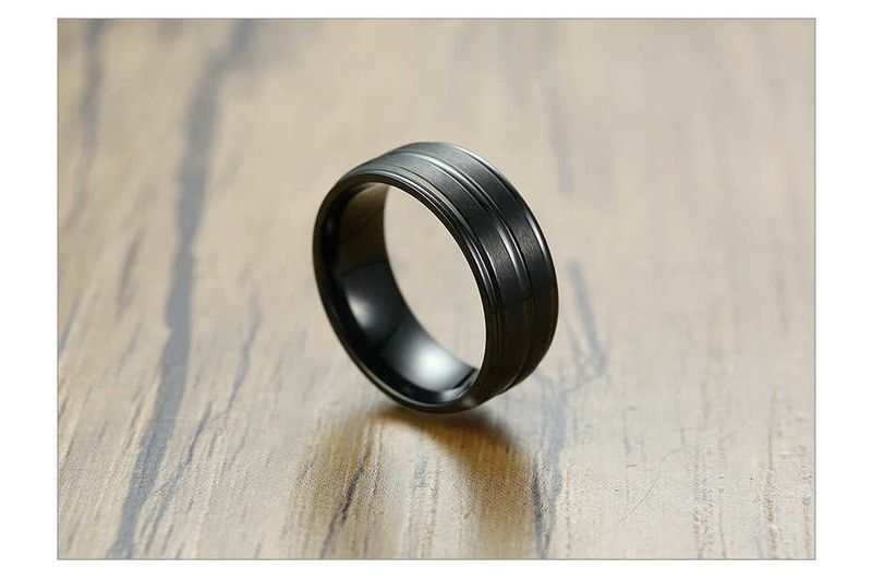 Vnox Basic Herren Eheringe 8MM Schwarz Dünne Linie Edelstahl anel masculino Bands Geschenke für Ihn_voghion.com