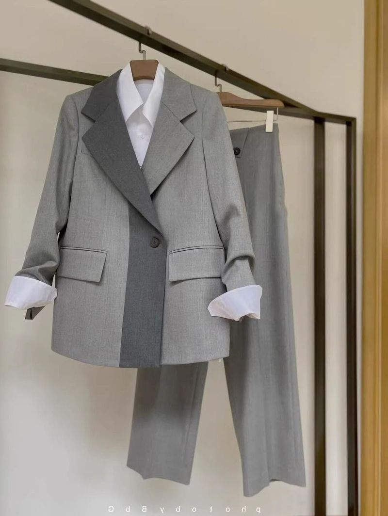 Conjunto de blazer profissional e calça de perna larga para mulheres - Roupa confortável para escritório e casual (blazer cinza / blazer e calça cinza, P/M/G/GG)_voghion.com