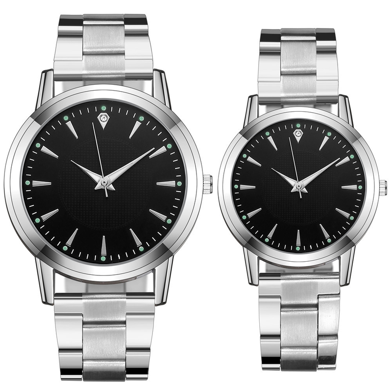 Nouveau Couple nuit lueur bracelet en acier hommes et femmes montre à Quartz cadeau_voghion.com
