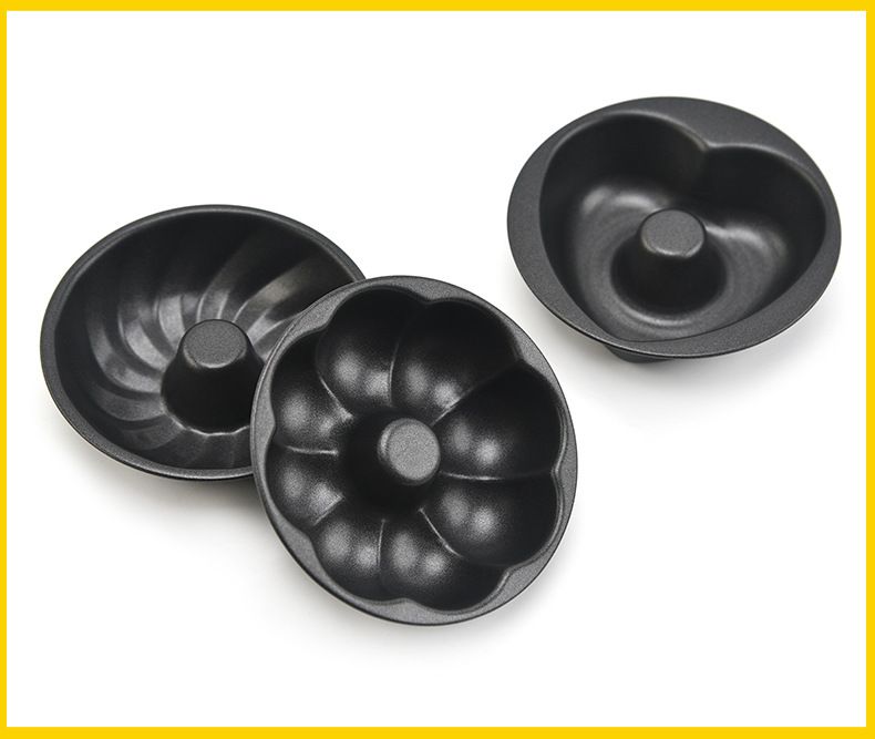 5-Piece Unique Shape Cake Pan Set - Modern Matte Black Electroplated Stainless Steel Baking Molds (Pumpkin/Flower/Round/Heart/Square Designs)_voghion.com