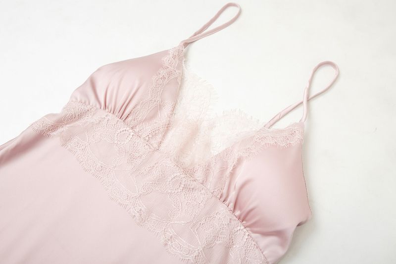 Yaoting Satin Chiffon Pyjamas Frauen Frühling und Sommer fünf Stück Eis Seide Sommer sexy Spitze Gürtel Brustpolster Hause Kleidung Herbst_voghion.com