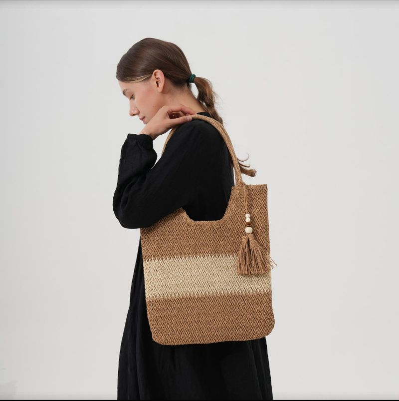 2025 Sommer Neue Colorblocking Stroh Damen Schulter Achseltasche, Handtasche, Urlaub Stil Strand Tasche Einkaufstasche_voghion.com