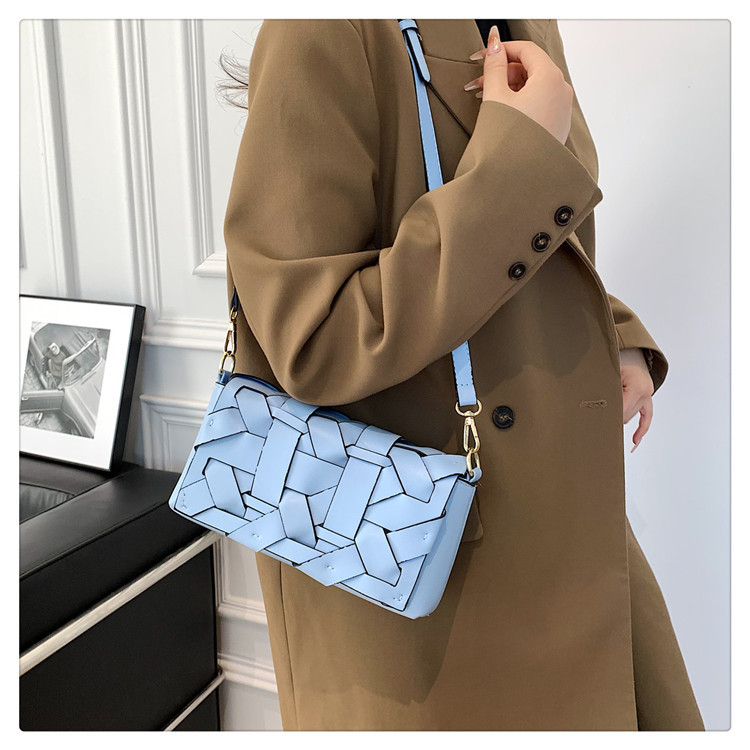 Borsa da donna in tessuto dal design piccolo 2023 Borsa a tracolla alla moda con nuova trama autunno/inverno 2023 Borsa a tracolla personalizzata_voghion.com
