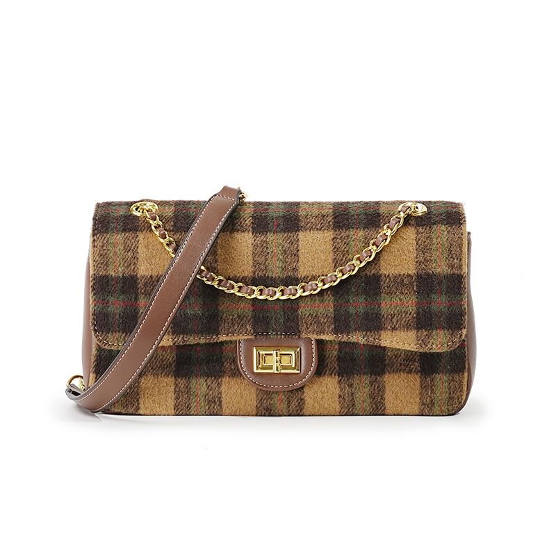 Damen Herbst Winter Neue Mode Nischendesign Unterarm Woll Schulterkette High-End Crossbody Kleine Quadratische Tasche_voghion.com
