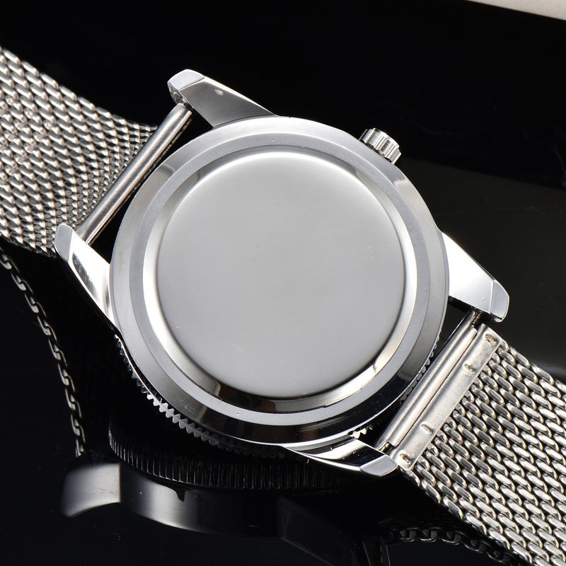 2023 Men's Three Needle Quartz Watch Alloy Steel Case With Calendar Function Goods_voghion.com