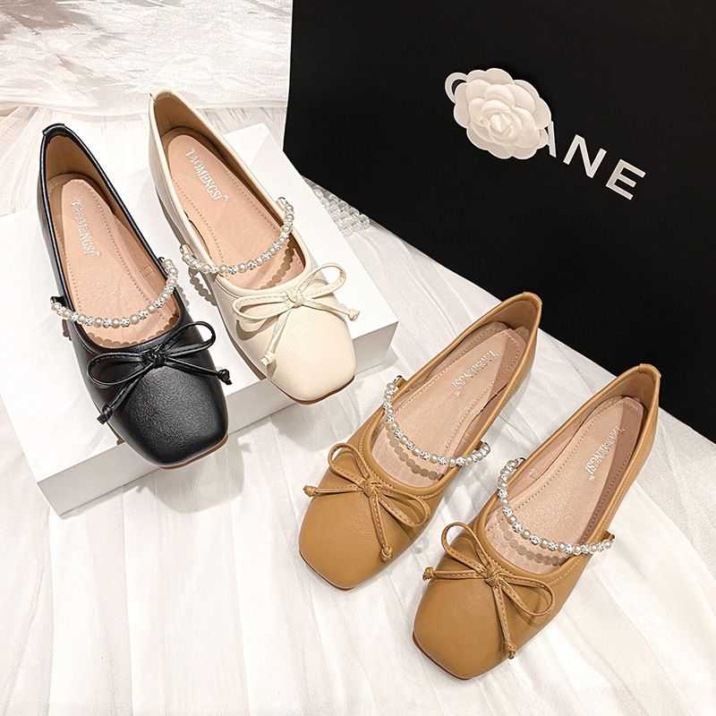 Norwegian Prince ~ Nouvelle ballerine Mary Jane à bout carré, nœud papillon, chaîne en strass et perles, style mamie, modèle unique_voghion.com